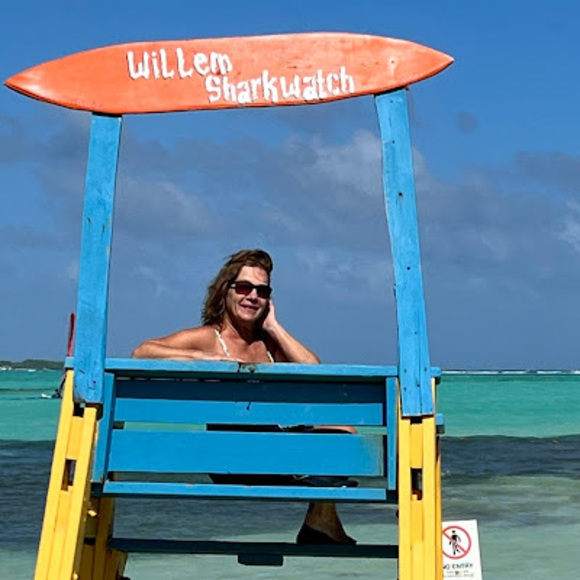 Meet your Posher, Mary - Picture 1 of 1